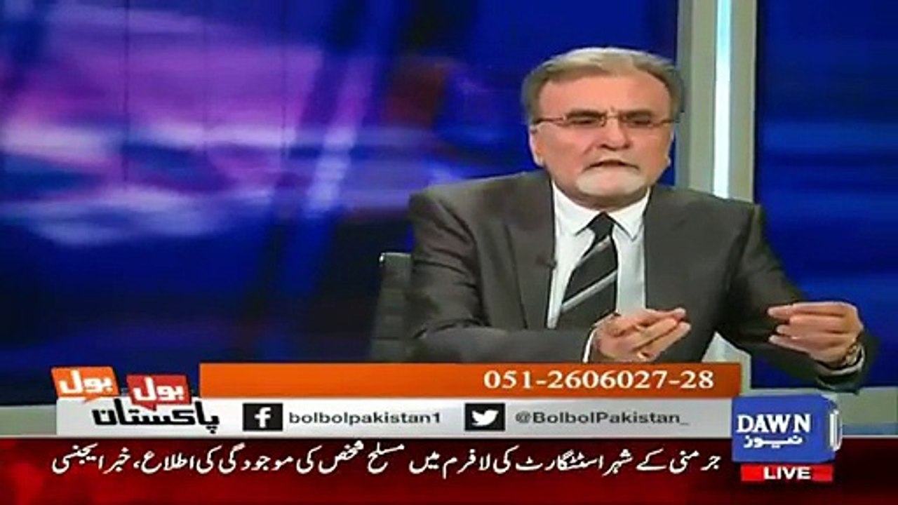 CURFEWED NIGHT lekh kr Basharaat peer ne Kashmir ki reality Dunya tak puchane main aham krdar ada kea- Nusrat javid