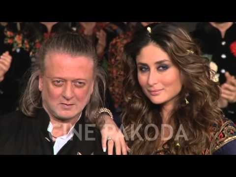 Lakme Fashion Week (LFW) 2016 Day 5 - Kareena Kapoor Looking Sizzling Hot on the Ramp | CinePakoda