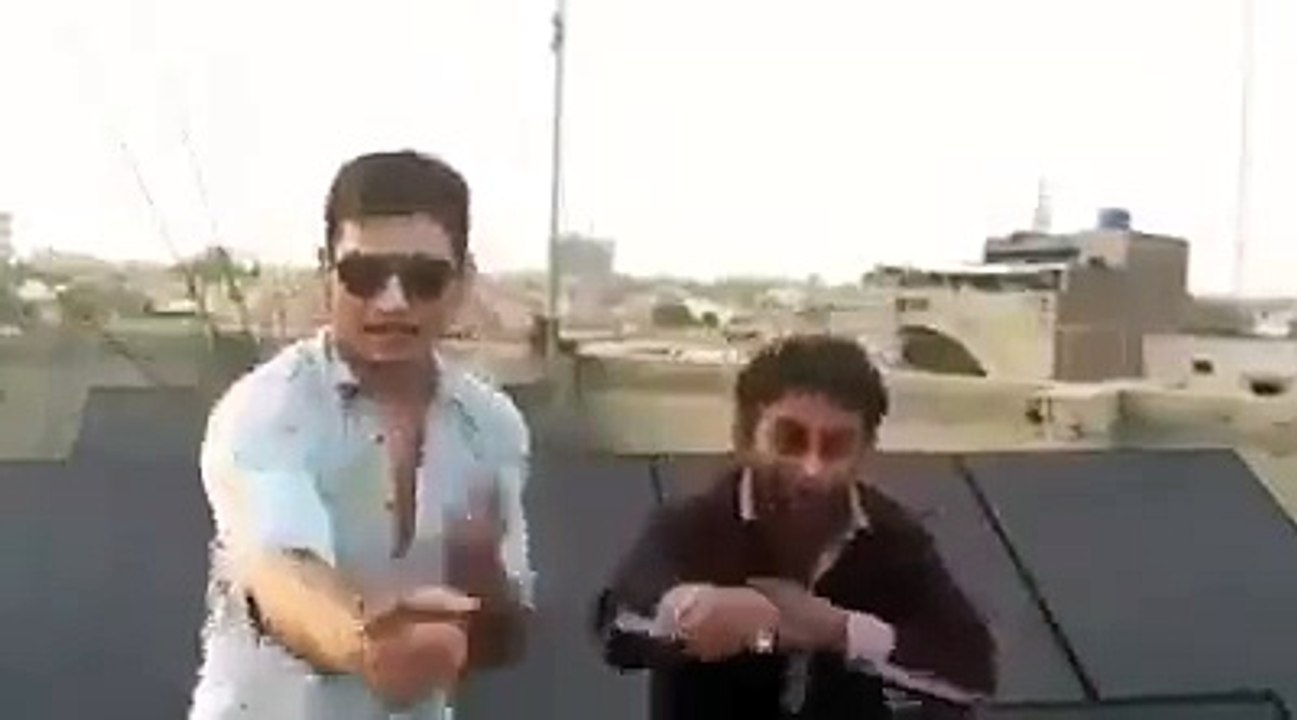 Na  tara pakistan  hai na mera  pakistan  hai very funny song and 100%truth