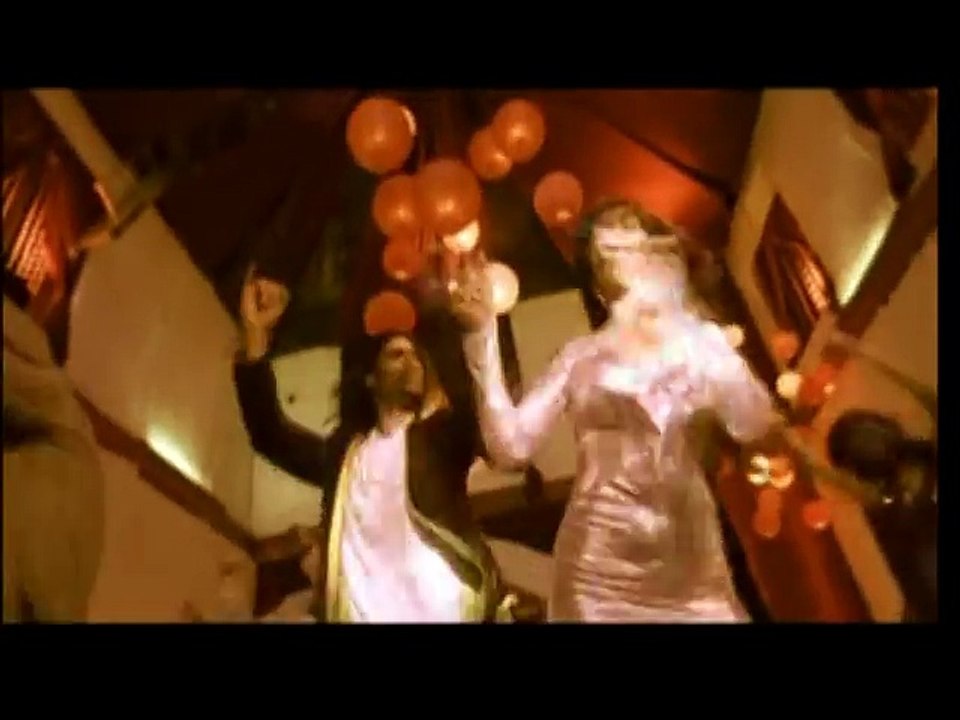 Saawan Mein Lag Gayi Aag Full Video Song _ Woodstock Villa _ Mika Singh