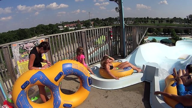 Dangerous WolfPack Water Slide at Schlitterbahn Kansas City