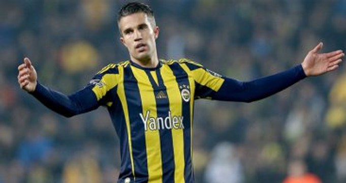 Robin Van Persie Takımla Çalışmalara Katılmıyor