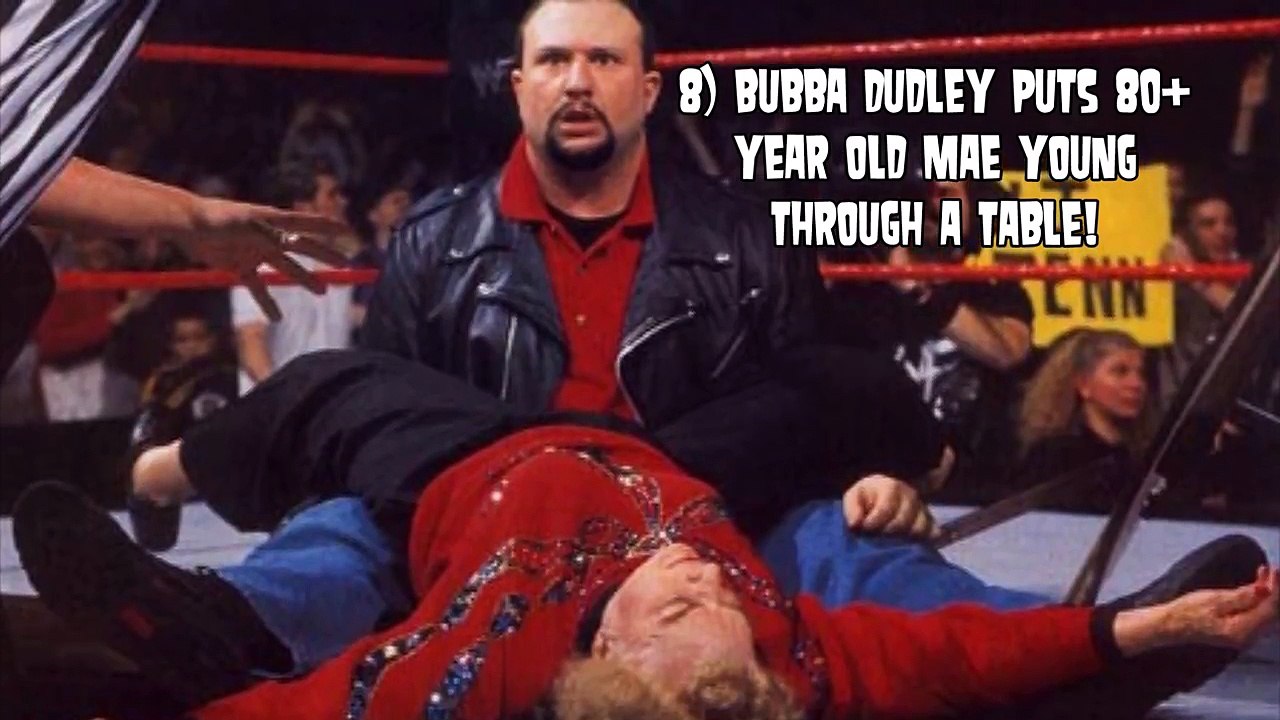 Ten Most Embarrassing WWE Divas Moments of All Time