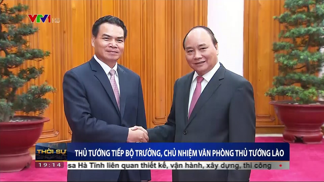 Thủ tướng Nguyễn Xuân Phúc tiếp Bộ trưởng, Chủ nhiệm văn phòng Thủ tướng Lào