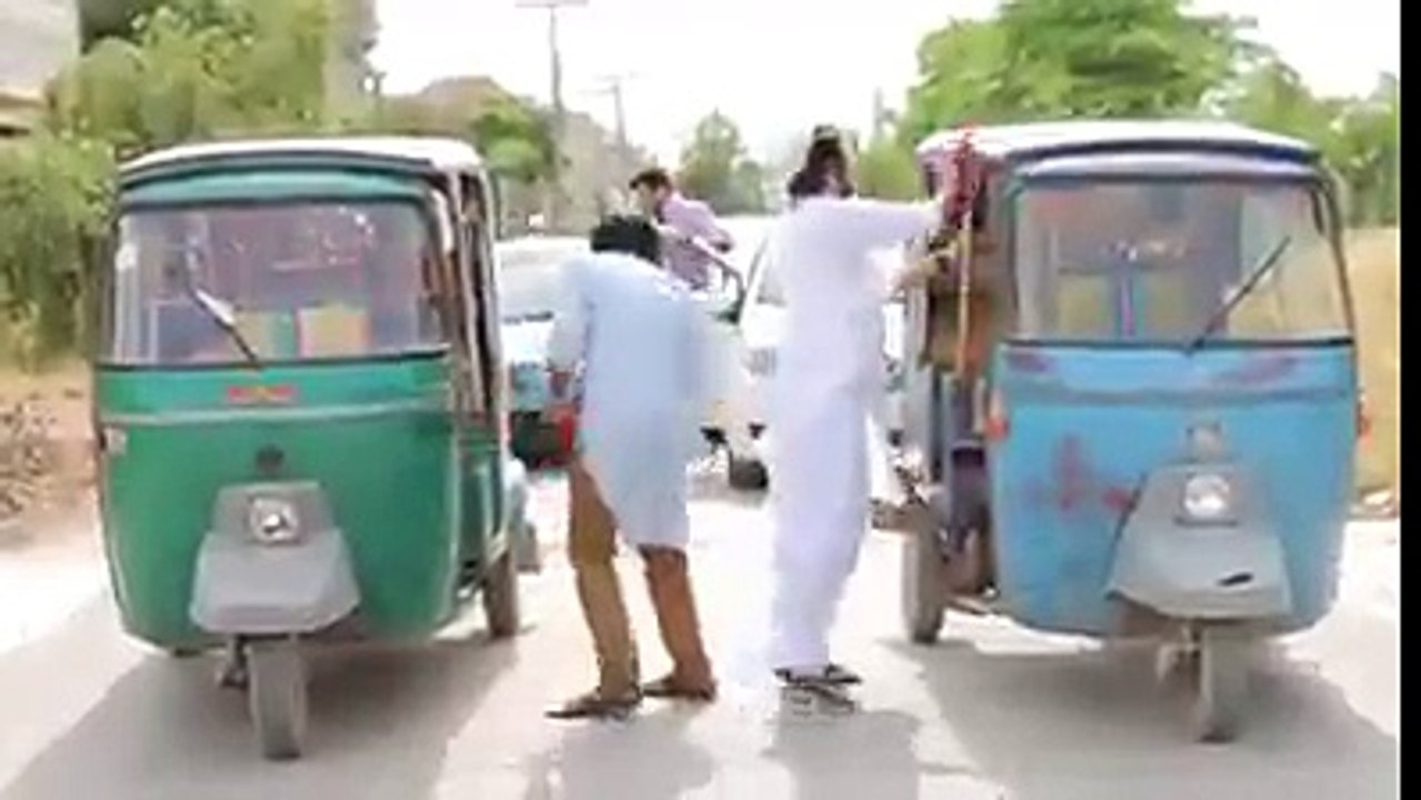 Rickshaw wala very funny رکشا والہ بہت خوب