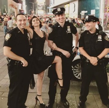 Nesrin Cavadzade, Kendisini Eleştiren Takipçilerini Aşağıladı