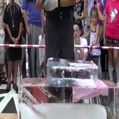 Amazing art work with ice