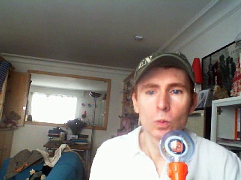 Wiwi égratigne une version améliorée de la tristesse de Peter Peter