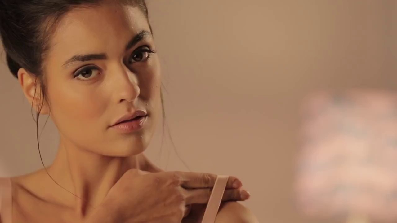 How To Wear A Bra Correctly