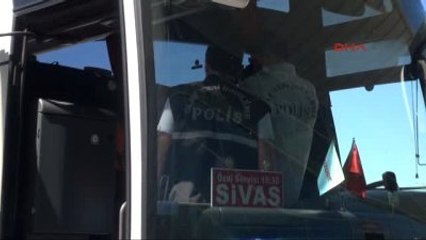 Sivas Kadın Hostese Otobüste Kurşun