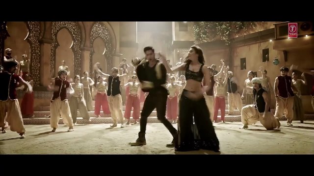 JAANEMAN AAH Video Song -DISHOOM Movie -Varun Dhawan -Parineeti Chopra