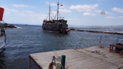 Gezi Teknesi Batma Tehlikesi Geçirdi