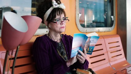 Merhaba, Benim Adım Doris - Hello, My Name Is Doris (2015)