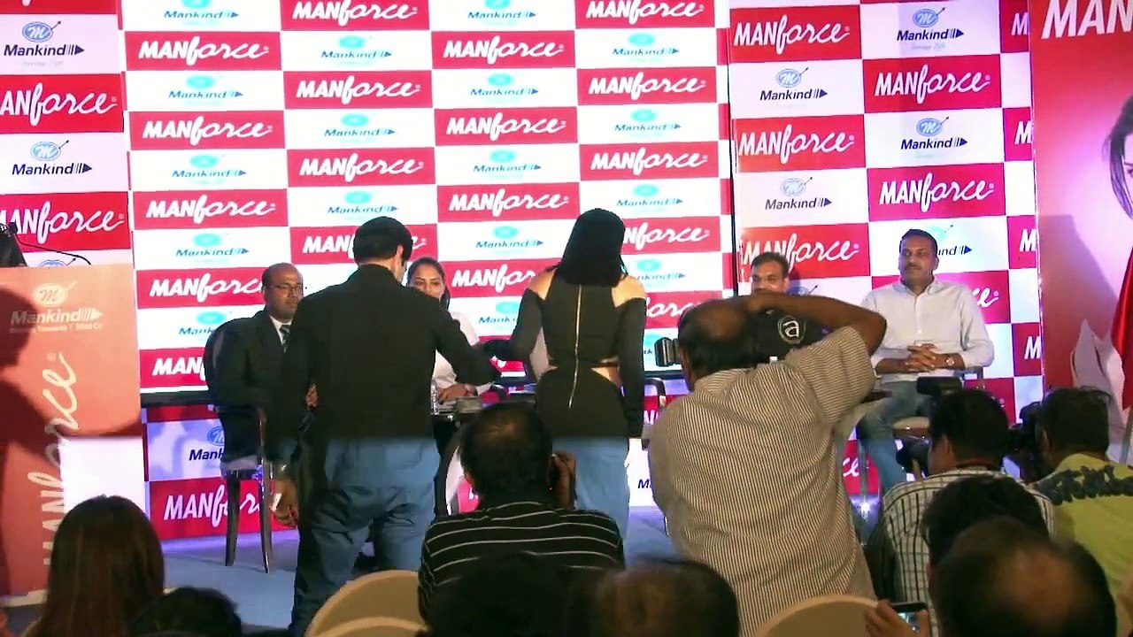 HOT Sunny Leon Launches Manforce Calendar 2016 Full Video