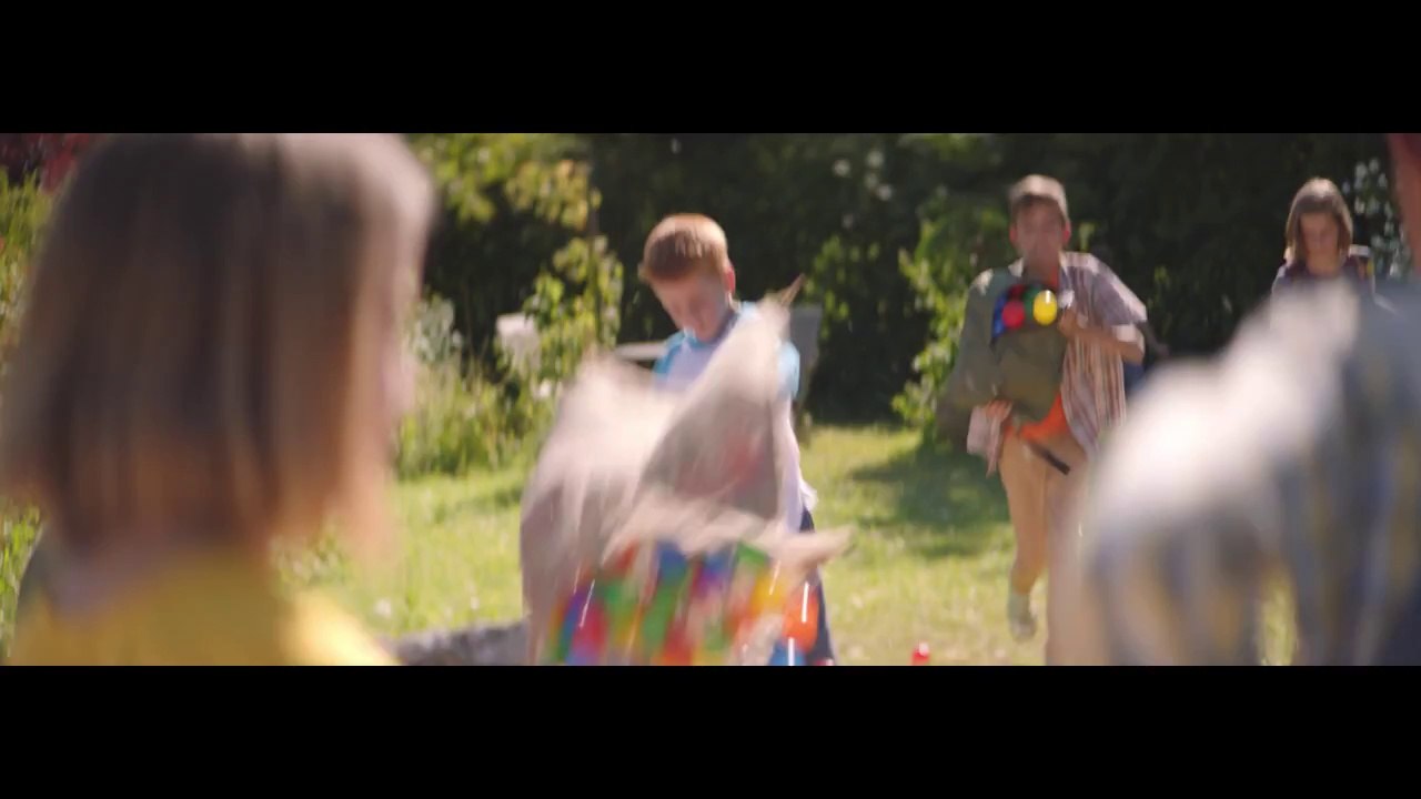 Y&R Paris pour Kiri - «Kiri Pool Party (60 s.)» - juillet 2016