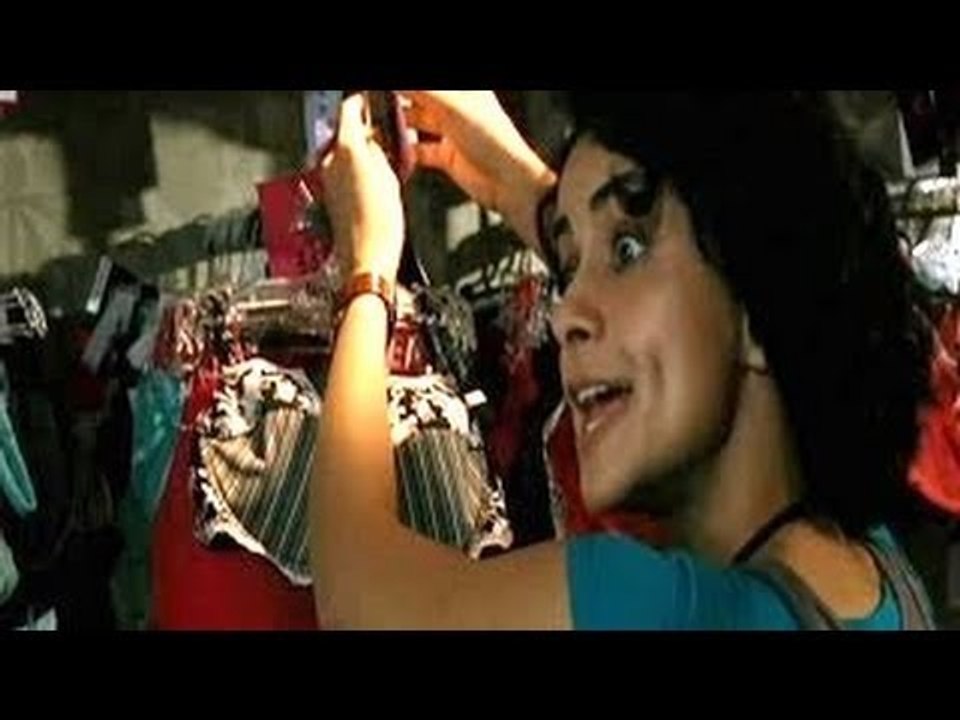 Gul Panag Looking for Sexy Lingerie | Purab Kohli | Fatso | Bollywood Movie