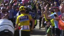 Christopher Froome à pieds dans le final de l'étape du mont ventoux