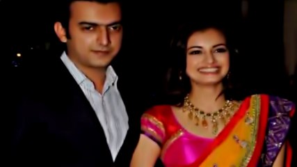 Hit List 7 Bollywood Wives " Most Famous " Than Their Husbands