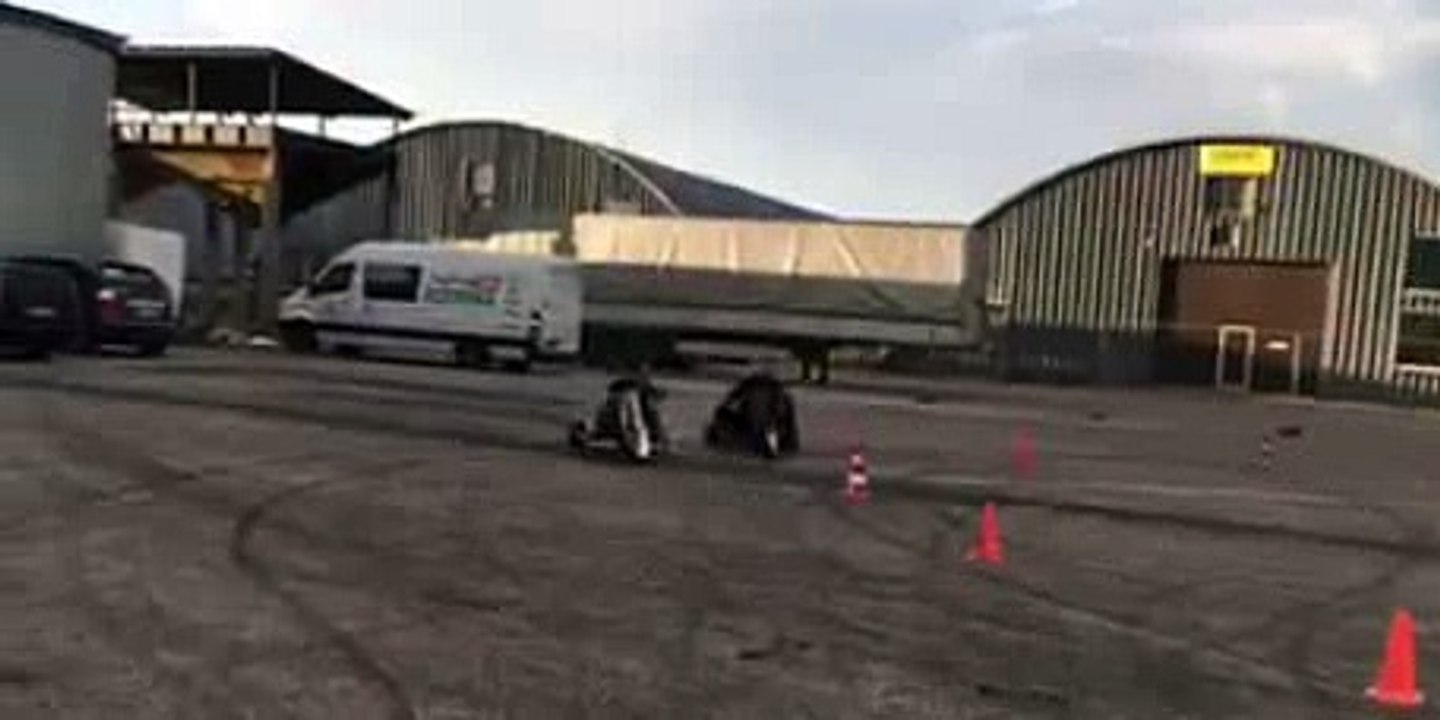 Drift Car Battle