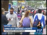 Correa dictó conferencia a docentes y estudiantes universitarios