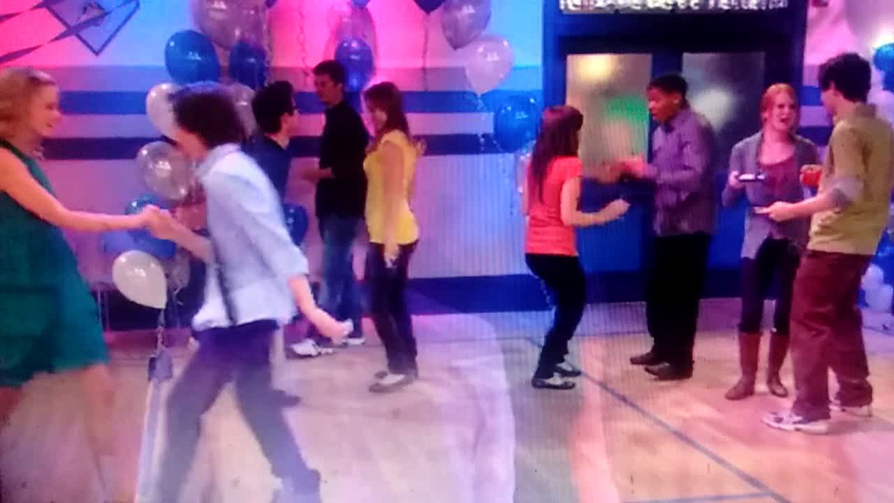 El baile de la Nevera - Lab Rats