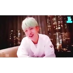 SUGA Smile/ SUGA sorriso