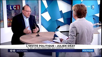 Emmanuel Macron , premier grand meeting devant ses adhérents