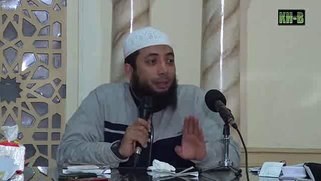 SHOLAT - pendapat yang paling kuat untuk makmum membaca alfatihah atau tidak di belakang imam