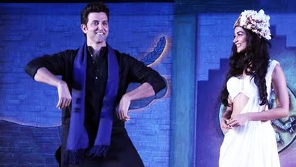 Hrithik Roshan INTRODUCES Pooja Hegde At Mohenjo Daro Event