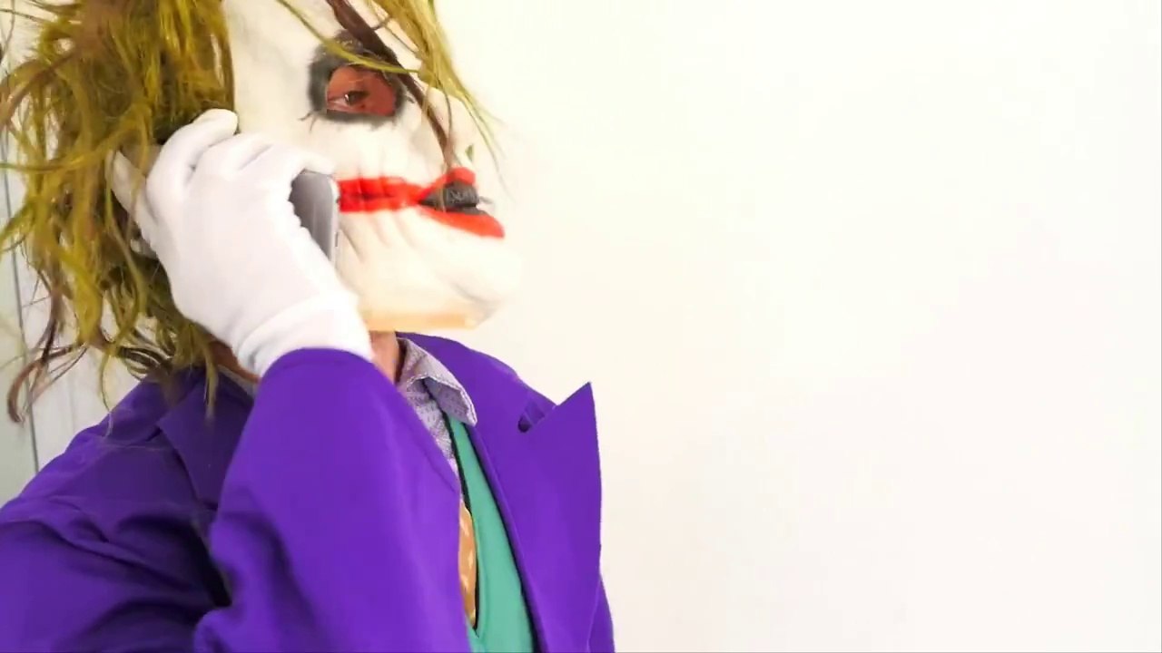 Spiderman vs Joker vs Frozen Elsa Spider Goth Sisk Superhero Background Ying Real bodice