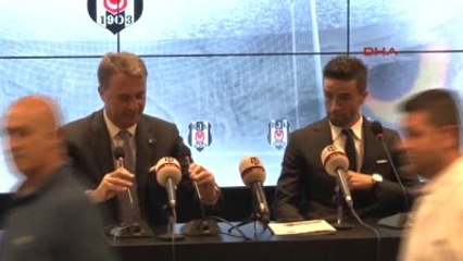 Beşiktaş, Gökhan Gönül ile Sözleşme İmzaladı-1