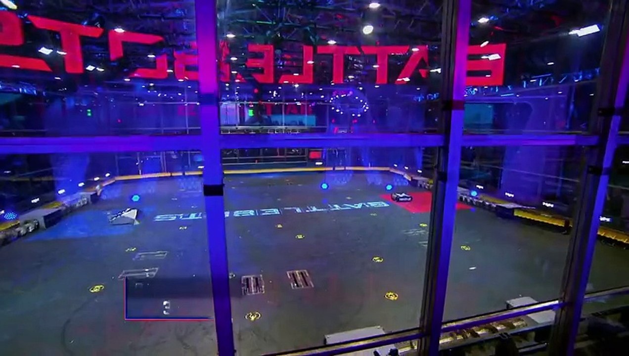 Blacksmith vs Minotaur : l'incroyable combat des robots !