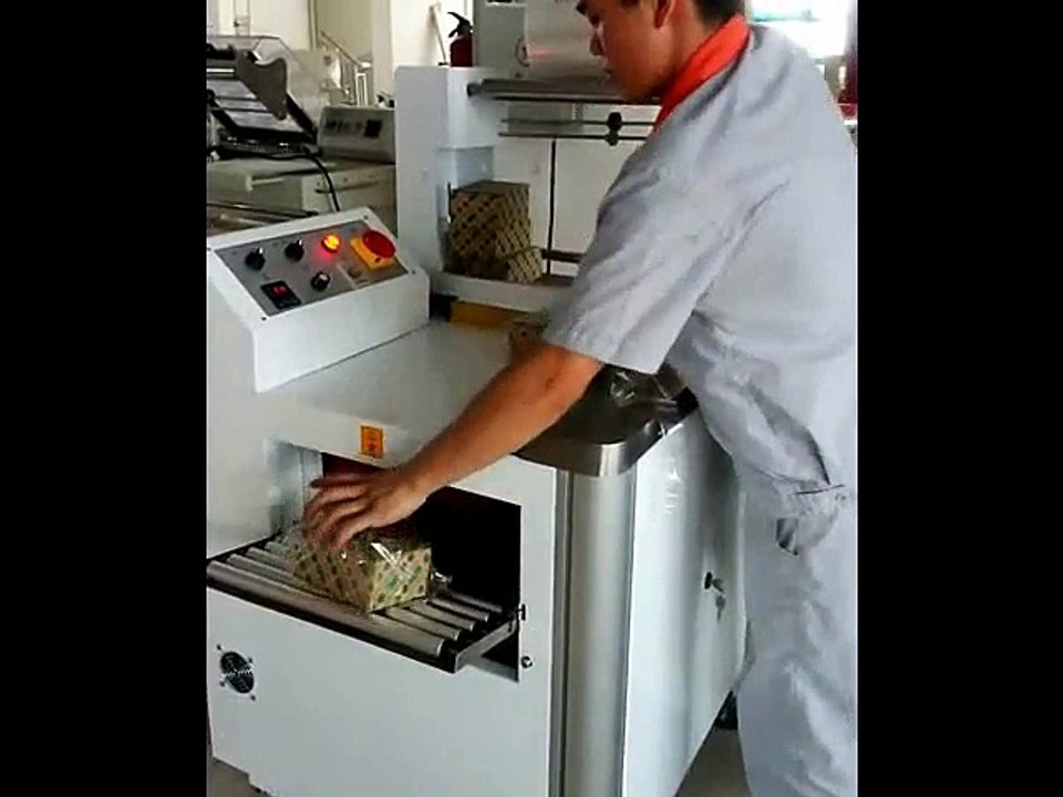 Italian Collaborated Demo Video For Lates Combine Shrink Wrap Demo Video From (Sheikh Khajoo Bhai & Co Karachi Pakistan