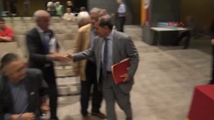 Galatasaray Divan Kurulu Toplantısı Başladı