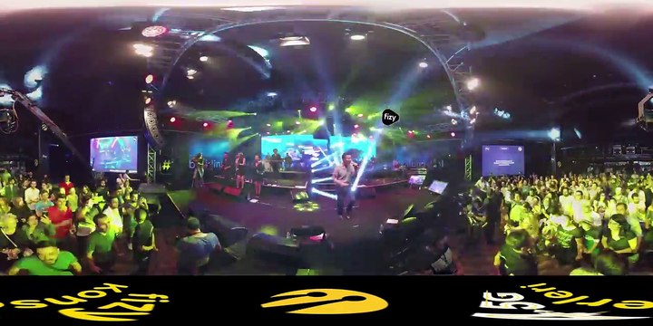 Mustafa Sandal – 360 Derece Konser – Ateş Et ve Unut