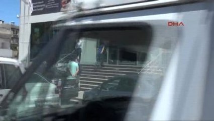 Gaziantep Takip Edilen Işid'li'den Polise Silahlı Saldırı