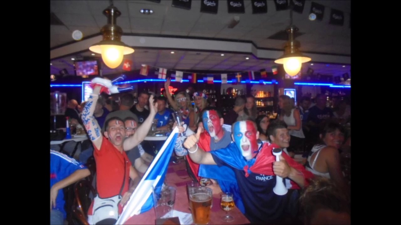 Gayant 2016, avec des BLEUS qui défilent ; puis les BLEUS de l'Euro 2016, avec une ambiance de FEU, au Quai 121 - Douai !...
