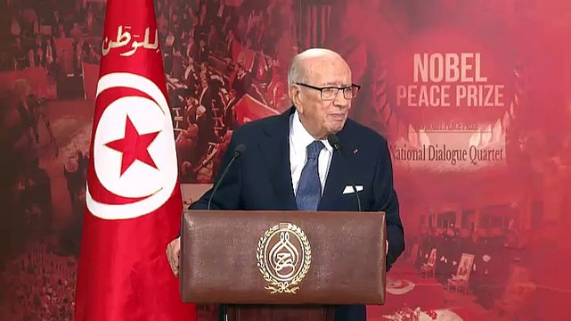 السبسي يرد على المرزوقي : أنا على الأقل لم أدخل مستشفى الأمراض العقلية لا في تونس لا في فرنسا