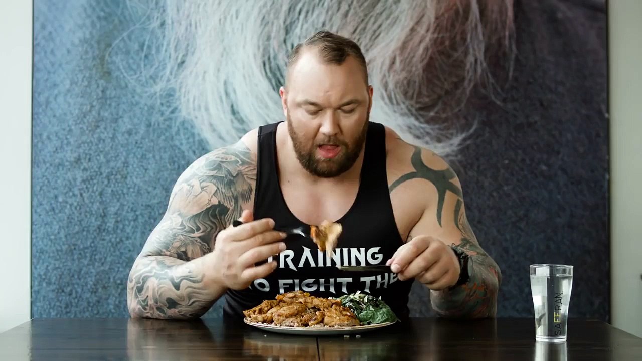 Pub hilarante de La Montagne de Game Of Thrones pour une marque de vodka