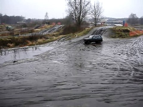 Lada Niva 1.7i offroad in veendam op 15 feb 2009