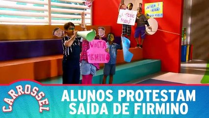 Alunos protestam saída de Firmino