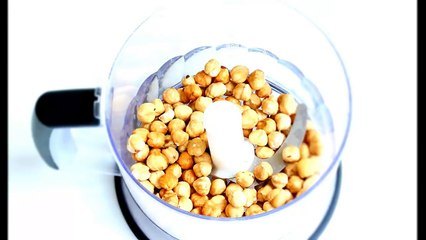 How to make Yummy & Crunchy Homemade Nutella, with 4 ingredients only! YUM 3