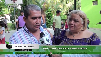 Nacho entrega juguetes y medicinas en Valencia