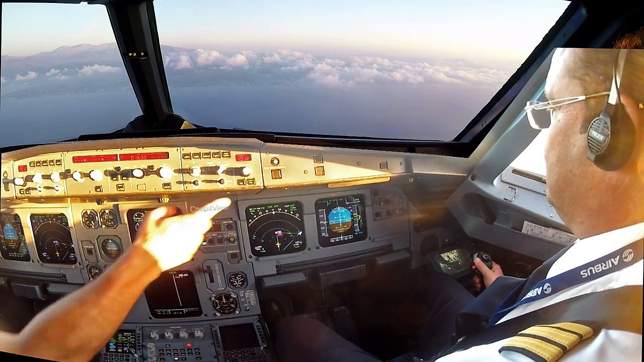 Heraklion LGIR Cockpit view (improved) Manual VOR landing rwy 27