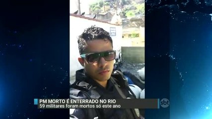 Policial assassinado é enterrado sob protesto no Rio de Janeiro