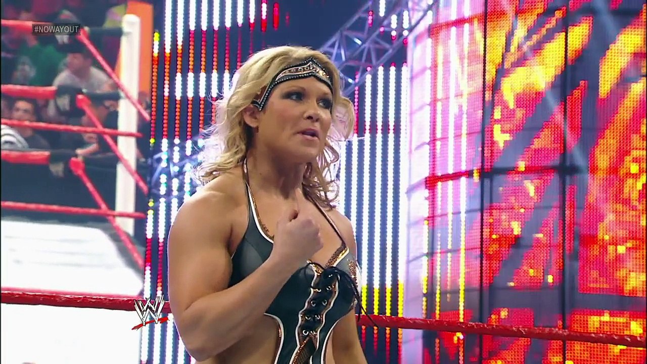 No Way Out 2012- Layla vs Beth Phoenix - Divas Championship