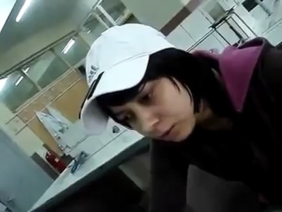 Amatör Şarkı - Sevdana gönül verdim, düşürdün beni dillere!