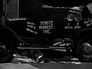 3 Idiots Sleeping on road