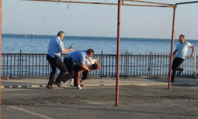 Kendini Yakmak İstedi, Çakmağı Düşürünce Etkisiz Hale Getirildi