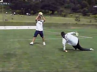 Treinamento de goleiros - 08-01-10.mpg